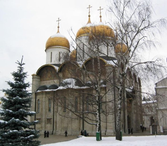 Never-Before-Seen Ancient Frescoes Discovered Inside The Dormition Cathedral