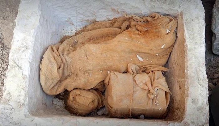 Discovery Of Camouflaged Ancient Stone Chest In Egyptian Temple May Reveal Hidden Royal Tomb - Who Is Buried Near Hatshepsut's Temple?