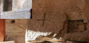 'Holystone' - Stone Chest With Jesus Christ's Cross Found At Balatlar Church In Turkey’s Sinop