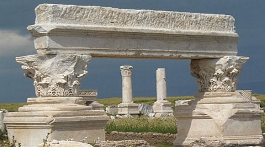 1,750-Year-Old Fresco Travertines Buried Underground - Recovered In Ancient Laodicea