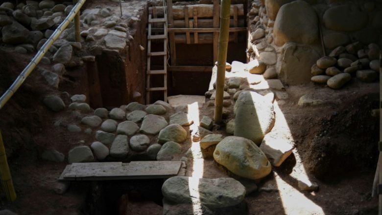 2,000-Year-Old Stela And 'Laboratory' Of Early Maya Writing Found In Guatemala