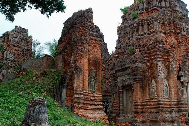 Ancient Wall Of Lolei Temple Built In 893 BC Unearthed In Siem Reap, Cambodia