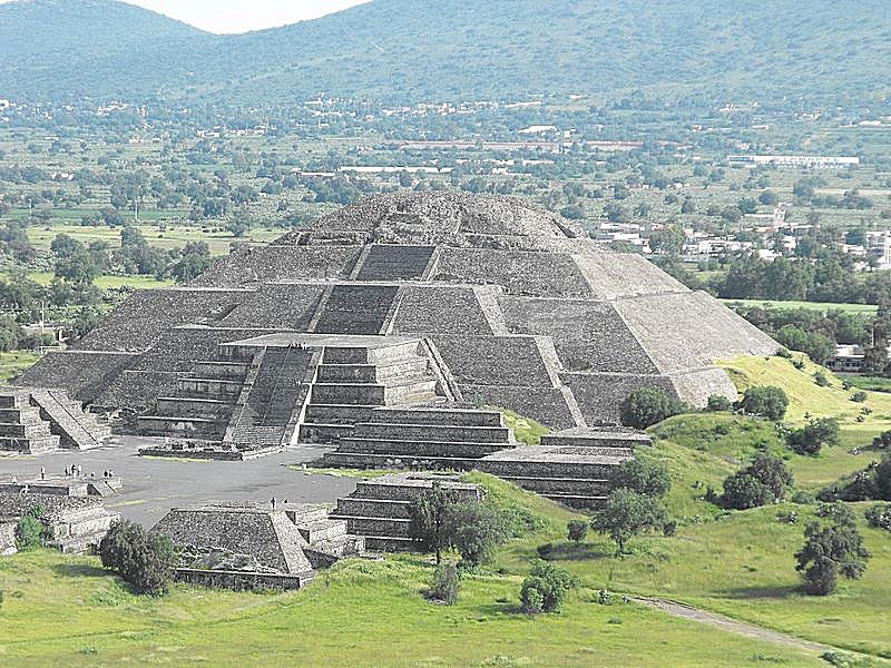 Pyramid Of The Moon And Avenue Of The Dead Could Be Foundation For Urban Design Of Teotihuacan