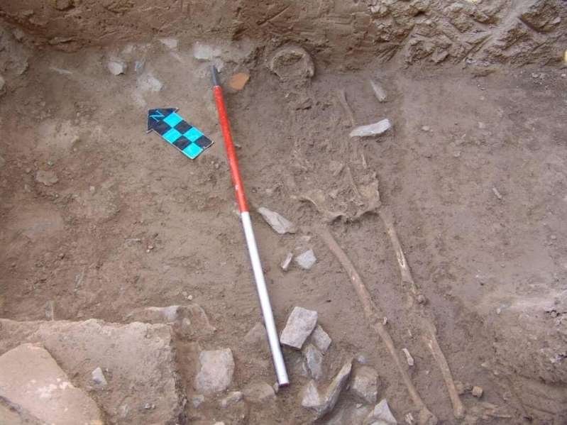 Next Discovery In Tepe Ashraf, Isfahan - Archaeologists May Have Stumbled Upon Ancient Necropolis
