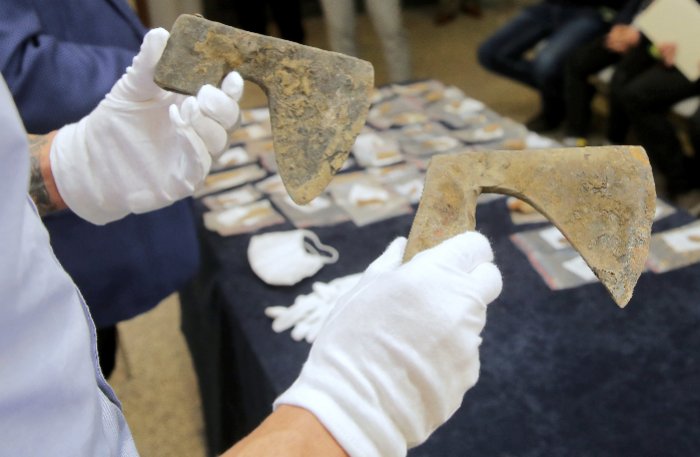 600-Year-Old Axe Heads Used In The Battle Of Grunwald Found in Poland