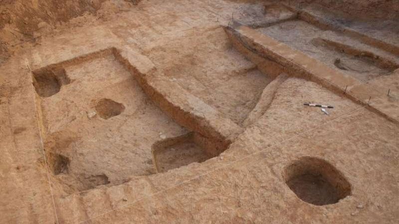 6,500-Year-Old Copper Workshop Unearthed In Negev Desert