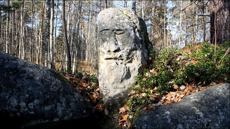 Why Was The Face Of Mysterious Ust-Taseyevsky Stone Idol Suddenly Changed?