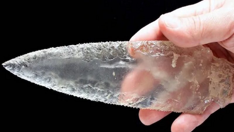 Remarkable 5,000-Year-Old Crystal Dagger Discovered In Megalithic Tomb Of Montelirio Tholos