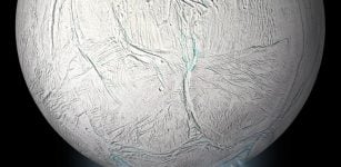 Large Subsurface Ocean On Enceladus Appears To Be Churning - Could There Alien Life There?