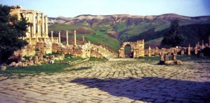 Djémila - Lost City Of The Ancient Kingdom Of Numidia