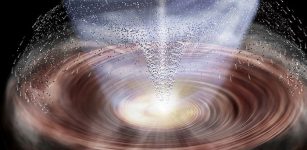 Artist’s impression of the “Ashfall” in a protoplanetary disk. The dust particles swept up by the bipolar outflow from the center of the protoplanetary disk are piled up on the outer edge of the disk. (Credit: Kagoshima University)