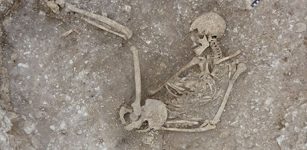 Unusual Iron Age Cemetery Discovered In Dorset, UK