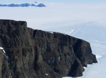 The flood basalts in Dronning Maud Land, Antarctica, originate from exceptionally deep mantle source. Credit: Arto Luttinen