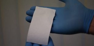 This electricity-generating laminate can produce 400 times more electricity than other materials. Credit: University of Melbourne