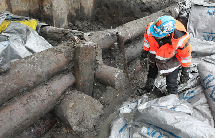 Why Did Archaeologists Destroy Medieval King’s Wharf After Excavations?