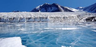 Antarctica Risks 'Cascades Of Extreme Events' As Earth Warms, Study Says