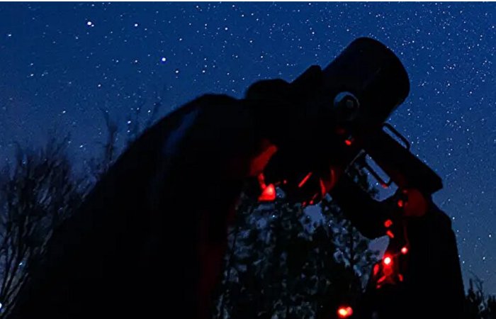 First Glimpse At Black Hole 'Tails': Uncovering The Telltale Tail Of Black Hole Collisions