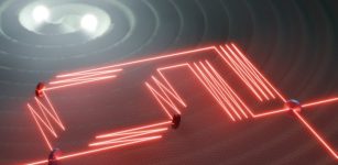 Laser Light And The Quantum Nature Of Gravity - New Concept For Energy Transfer Between Gravitational Waves And Light