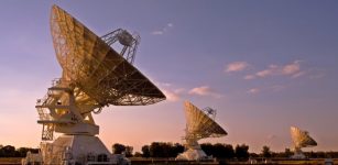 If Alien Signals Reached Earth, Why Haven't We Seen Them?