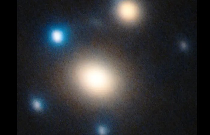 Astronomers Image And Model Extremely Rare Gravitationally Lensed Supernova