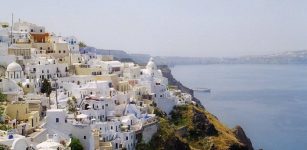 Machine Learning Detected More Than 60,000 Earthquakes During 2025 Santorini Sequence