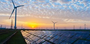Computational “Time Machine” Shows Solar And Wind On Track For 2°C Target But Not For 1.5°C