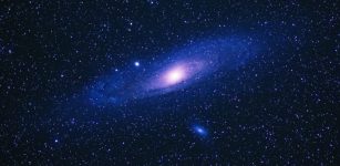 Dark Matter Could Resonate Through A Hidden Fifth Dimension - New Theory