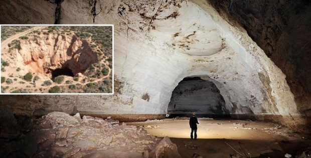 Hidden Caves Beneath The Nullarbor Plain Revealed