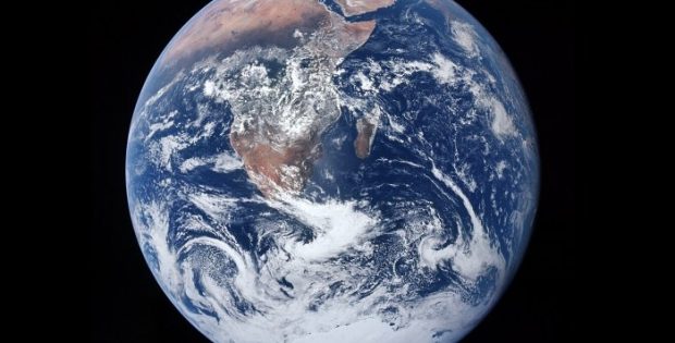 “True Polar Wander”: Times When The Earth Rapidly Shifted Relative To Its Axis