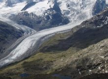 Including Daily Extreme Weather In Glacier Models Shows More Glacier Loss And Quicker Sea-Level Rise